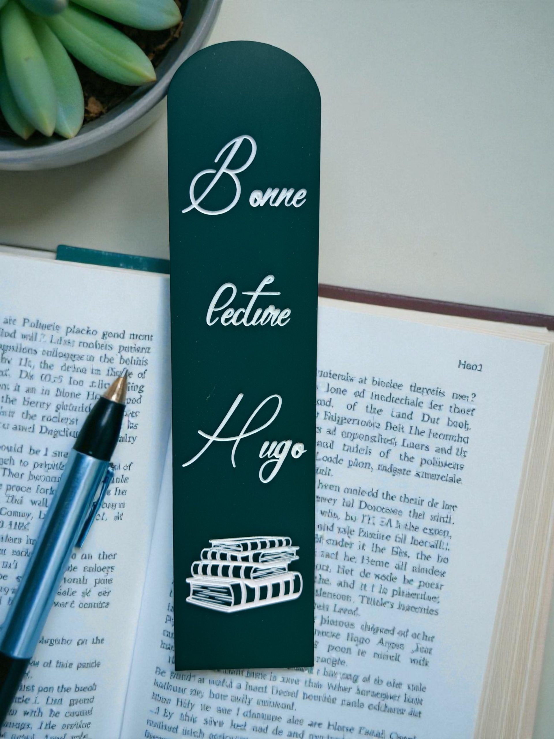 Marque-page bicolore gravé